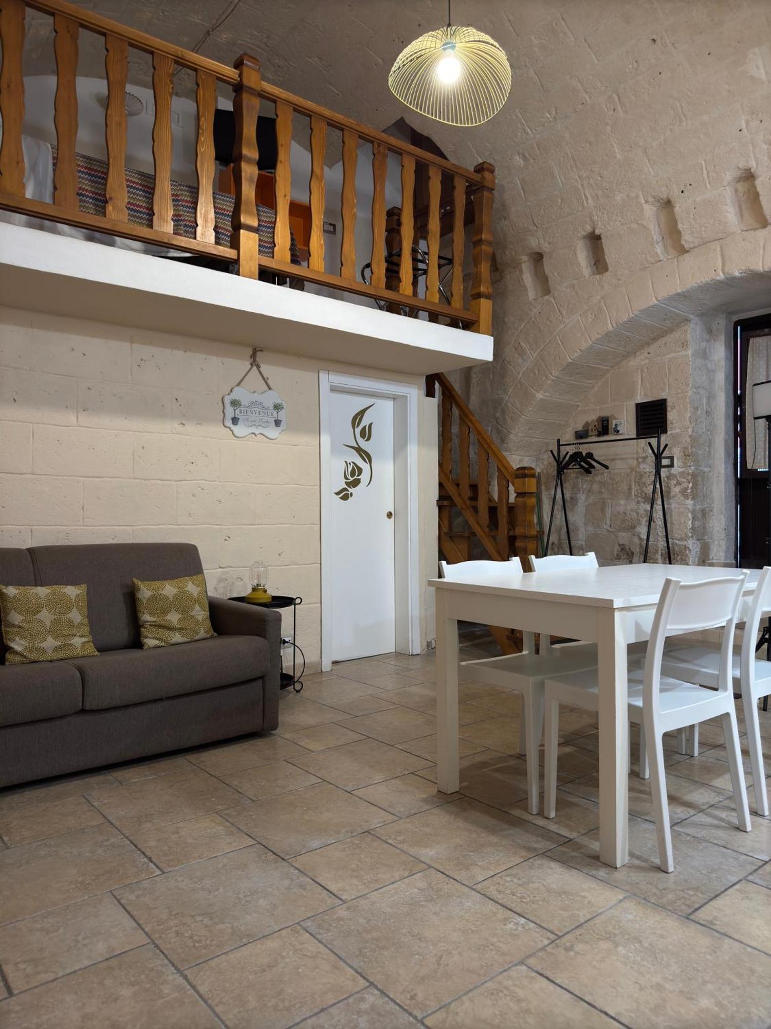 More Apartments The Castle Bari Exterior foto